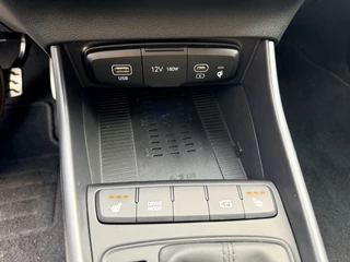 Hyundai Bayon 1.0 T-GDI Premium  | LED | Keyless | Apple/Android | DAB | PDC met Camera | Stoelverwarming V+A / 28