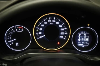 Honda HR-V 1.5 i-VTEC Elegance / 6
