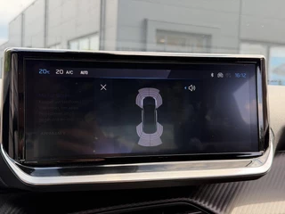 Peugeot 2008 Allure 1.2 PureTech 100PK Navigatie, Parkeersensoren, Keyless, Apple Carplay, Android Auto / 27