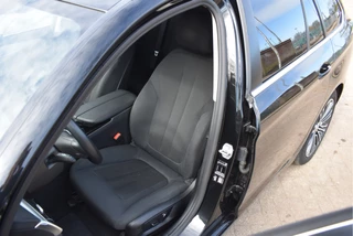 BMW 5 Series Touring 520i Executive Edition Facelift  | NL-Auto | Elekt.trekhaak | Historie | Carplay | Navi | DAB | Full LED | Zeer netjes / 15