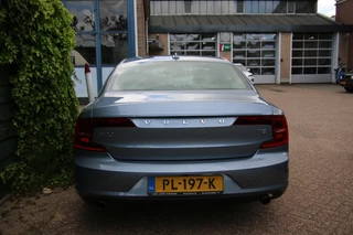 Volvo S90 2.0 T5 Momentum Business Pro / 7