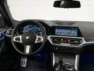 BMW 4 Serie Coupé M440i Schuifdak | Harman Kardon | M Stoelen / 8