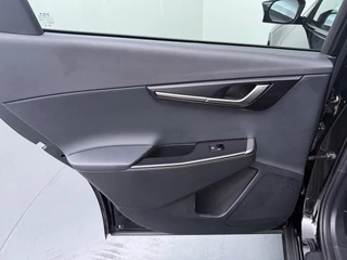 Kia EV6 Air 84 kWh  - SOH 99,1% - Stoel-/stuurverwarming - Cruise Control Adaptief - Climate Control - CarPlay - Fabrieksgarantie tot 08-2033 / 37