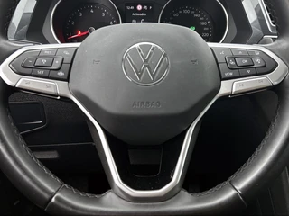 Volkswagen Tiguan 1.5 TSI Life Business | Camera | Stoel-/Stuurverwarming | Adaptive Cruise | CarPlay | / 15