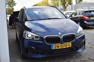 BMW 2 Serie Active Tourer 225xe LEDER SPORTSTOELEN NAVIGATIE LMV LED / 12