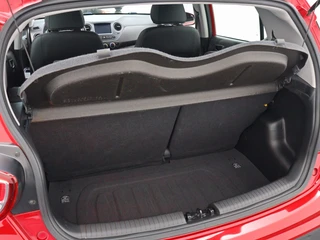 Hyundai i10 1.0i Comfort Navigatie | Dealer onderhouden | 1e Eigenaar / 15