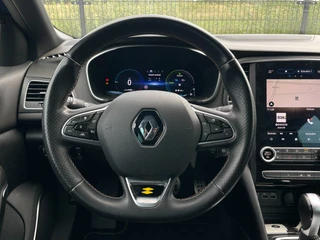 Renault Mégane 1.6 E-Tech Plug-In Hybrid 160 R.S. Line | Camera | PDC | Keyless | / 17