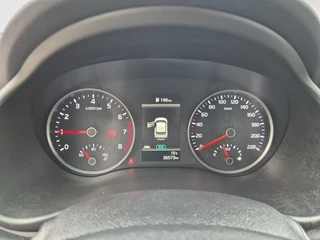 Kia Stonic 1.0 T-GDi MHEV DynamicPlusLine | Cruise Control | Climate Control | Navigatie | LM Velgen | Camera | Privacy Glass | / 16