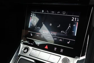 Audi Q8 e-tron 50 340pk quattro Advanced Edition 95 kWh SOH 91% Trekhaak Camera Sportstoelen Stoelverwarming / 34