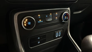 Ford EcoSport 1.0 EcoBoost Connected CARPLAY NAVI CRUISE ECC LM. / 39