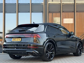 Audi Q8 60 TFSI e Quattro Competition Head-up | B&O | Trekhaak | 360 C / 2