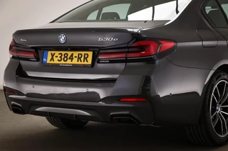 BMW 5-serie 530e xDrive M-Sport | CAMERA | TREKHAAK | DAB | APPLE / 26