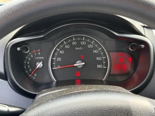 Suzuki Celerio Comfort 1.0 68PK Automaat / 15