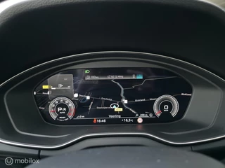 Audi Q5 45 TFSI Quattro S-Line / Pano / Trekh. / B&O / 26
