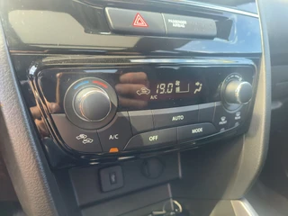 Suzuki Vitara 1.4 Boosterjet Style Rhino Edition Smart Hybrid Panoramadak  Fabrieksgarantie Rijklaar “Sinds 1970 | 5.000+ reviews | Score 9,5 | Service zoals ’t hoort” Henk Jongen Auto's in Helmond,  al 50 jaar service zoals 't hoort! / 10