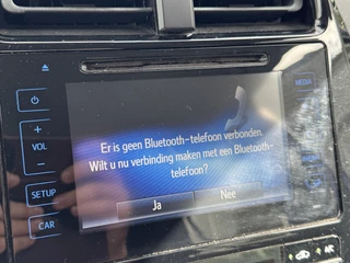 Toyota Prius 1.8 HYBRID FIRST EDITION NAVI STOELVERW AFN-TREKHAAK PARK-SENSOREN BSM CAMERA HUD BLUETOOTH / 21