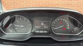 Peugeot 208 1.2 PureTech BlueLease Allure Navigatie Clima Velgen / 12