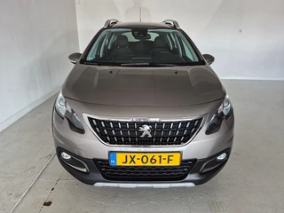Peugeot 2008 1.2 Automaat Allure / 4