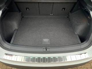 Volkswagen Tiguan 1.4 TSI ACT Highline  | ACC | Navi | PDC | Stoelverw. | / 35