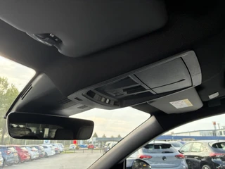 Opel Grandland Electric Business Edition 73 kWh | ECC | Navigatie | Elektrisch glazen panorama-dak | Matrix LED Verlichting | Cruise control | Camera | Winterpakket | 19" LM-Velgen / 41