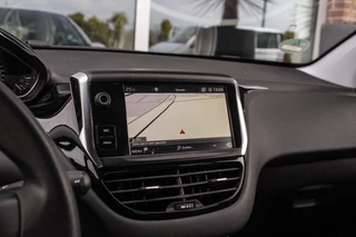 Peugeot 208 1.2 PureTech Active | Cruise control | Bluetooth | Navigatie | Airco | Start/stop | Boordcomputer | Origineel / 23
