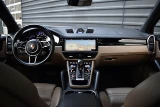 Porsche Cayenne 3.0 E-Hybrid Sport Chrono  | Pano | Trekhaak | 360 Camera | Bose | Stuurverwarming | Luchtvering | Orig. NL | / 5