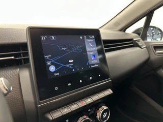 Renault Clio 1.6 E-Tech Hybrid 140 Zen CARPLAY NAVI CRUISE. / 24