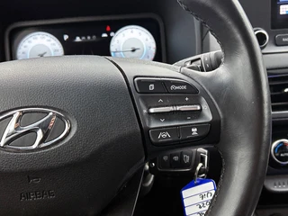 Hyundai Kona 1.0 T-GDI | Trekhaak | Camera | Adaptive Cruise | Stoel-/Stuurverw. / 18