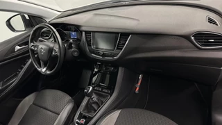 Opel Grandland X 1.2 Turbo Business Elegance TREKHAAK NAVI ECC CRUISE LM. / 12