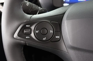 Opel Corsa 1.2 Turbo Hybrid GS / 26