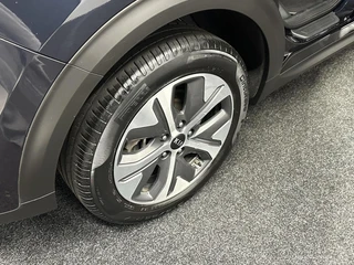 Kia e-Niro DynamicLine 39 kWh NAVI CAMERA CARPLAY ADAPTIEF CRUISE ECC. / 11