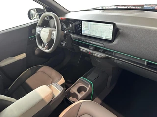 KIA EV2 GT-line 61 kwh | Enkele op voorraad | Nu 3000,- inruilkorting | Panorama dak | Geheugen stoelen | Stoelventilatie/Verwarming | 418 km actieradius | / 22