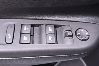 Opel Corsa 1.2 Turbo Hybrid GS Voorraad Voordeel / 2+6 Jaar Garantie / 24