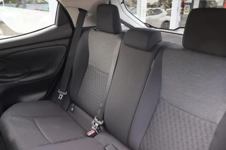 Toyota Yaris 1.5 Hybrid 115 DYNAMIC STOELVERW. LED KOPLAMPEN LENDE STEUN AD-CRUISE CAMERA CLIMA / 30