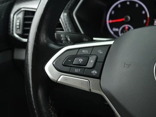 Volkswagen T-Cross 1.0 TSI Style Automaat DSG Navigatie | Camera | Adaptive cruis / 24