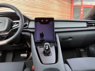Polestar 2 Long Range Single Motor Prime 82 kWh / 35