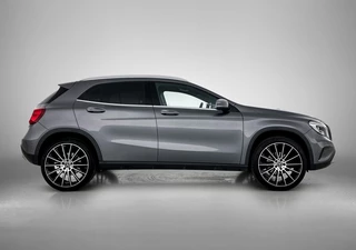 Mercedes-Benz GLA-klasse 180 Business Solution AMG | Trekhaak | CarPlay | Camera | Navigatie | Cruise Control / 9