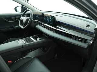 Omoda 5 SHS 1.6 T-GDi SHS-H Premium  - Registratie voordeel! - Kantel/Schuifdak - Adaptieve Cruise control - Ventilatie Voorstoelen - Privacy Glass - Stoel/Stuurwiel Verwarming - 1000KM Rijbereik -  7 Jaar Fabrieksgarantie / 38
