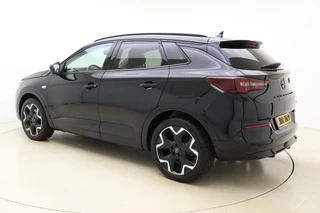 Opel Grandland 1.6 Turbo Plug-In Hybrid 300pk 4x4 GSe | Navigatie | Camera | Comfort stoelen | Elektrische achterklep | Stoel- en stuurverwarming | Adaptive Cruise control | / 5
