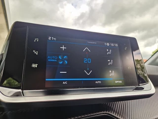 Peugeot 208 1.2T Automaat Allure | Climate & Cruise Control | Parkeersensoren | 17INCH | Applecarplay/Android Auto | / 20