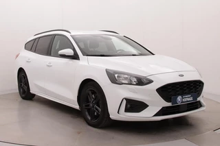 Ford Focus Wagon 1.0 EcoBoost Hybrid ST Line Business Automaat | Adaptive Cruise Control | Navigatie | Camera | Stoelverwarming / 24