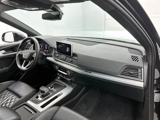 Audi Q5 55 TFSI e quattro Competition S Line | Camera | HeadUp Display | Adaptive Cruise | Stoelverwarming | / 12