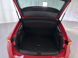 Skoda Scala 1.0 TSI 116pk DSG Business Edition Stoelverwarming LED Parkeersensoren Navigatie / 15