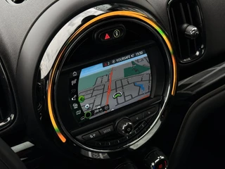 Mini Mini Countryman 1.5 Cooper Chili / Pano / CarPlay / Trekhaak / 10