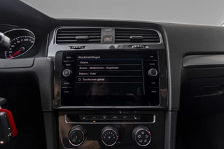 Volkswagen Golf 1.0 TSI Comfortline  | Carplay | ACC | Stoel verw. / 32