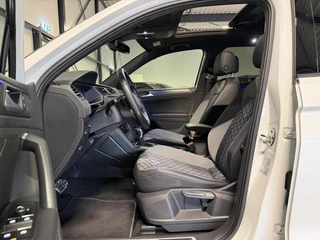 Volkswagen Tiguan 1.5 TSI R-Line Pano Head-up Trekhaak VOL! / 31