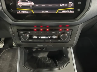 Seat Arona 1.0 TSI Xcellence Launch Edition / Navi /Apple Carplay / 31