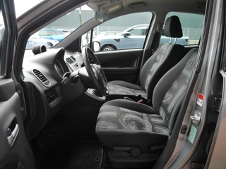Opel Agila 1.0 Berlin | 1e eigenaar | Trekhaak voor fietsendrager | Dealer onderhouden | Lichtmetalen velgen | Airco | Extra getint glas | Hoge instap / 9