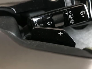 Peugeot 5008 Hybrid 145 GT Automaat / 21
