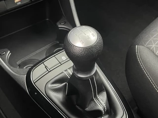 Kia Picanto 1.0 DPi ComfortLine | Cruise control | Airco | Bluetooth | NAP / 15
